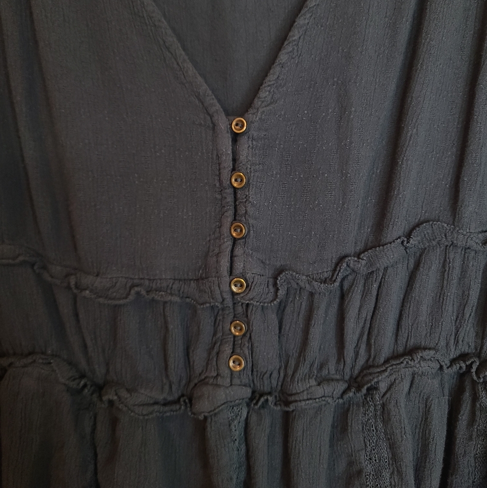 American Eagle Button-Front Ruffled Blouse XL - image 3